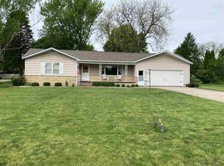 311 Madison St, Sumner, IA 50674