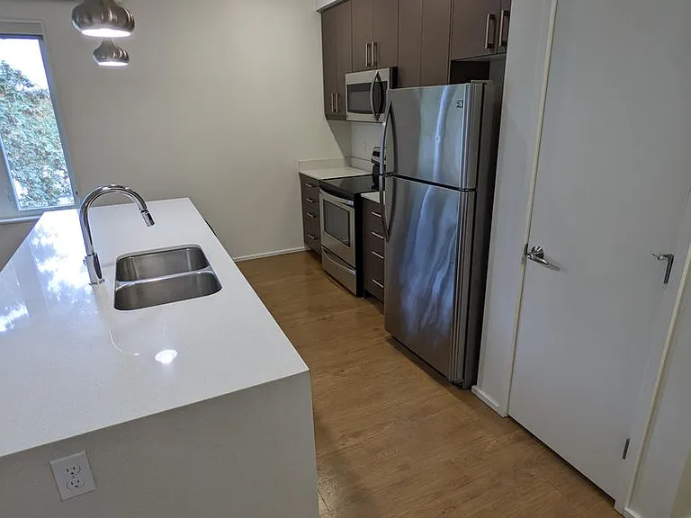 Viewpoint Terrace Apartments — Photo 78