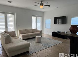 3220 SW 21st St, Miami, FL 33145