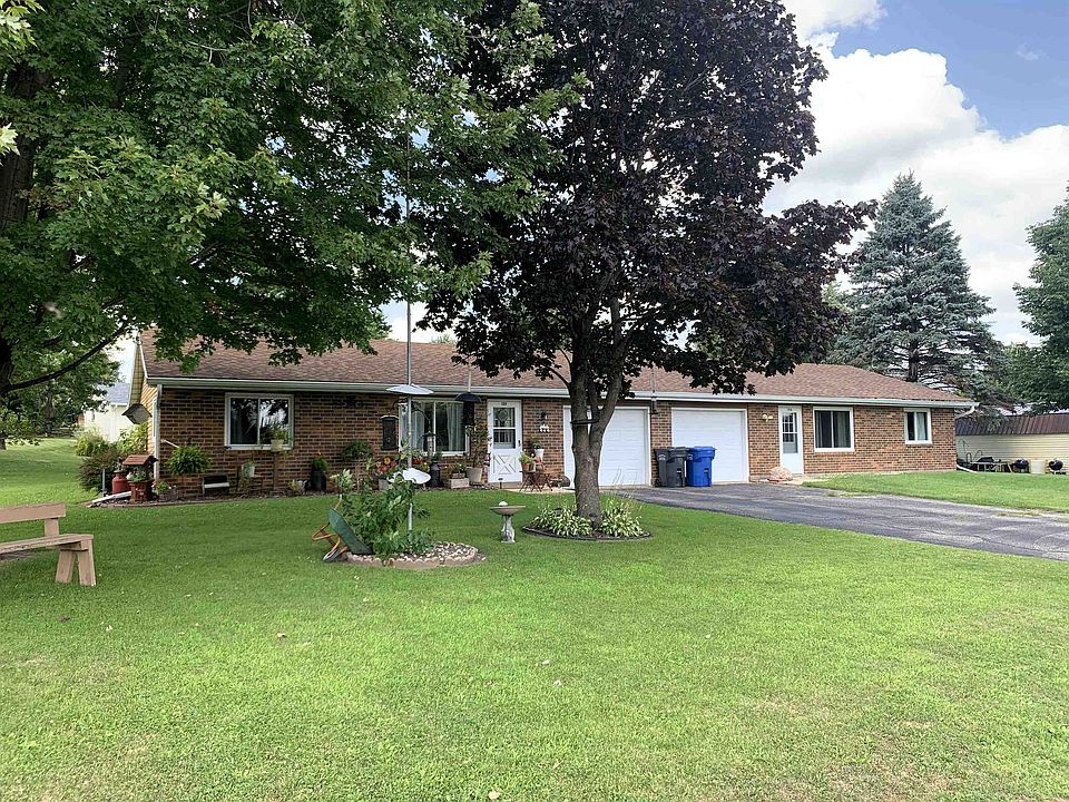 1st image of 104-106 Hillside Dr