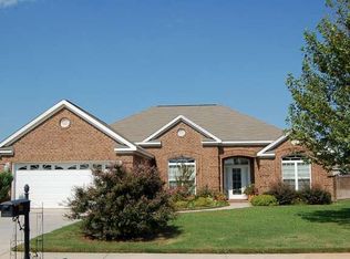 201 Chasen Ct, Byron, GA 31008