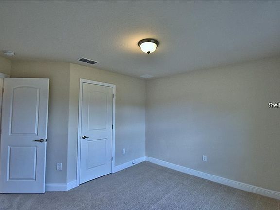 5th image of 702 Bidwell St