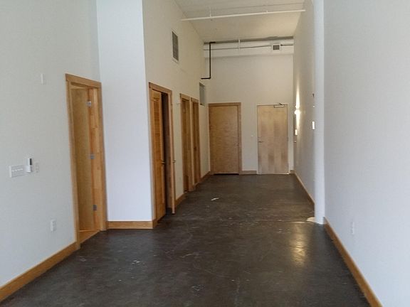 3rd image of 900 Terminal Pl APT 218