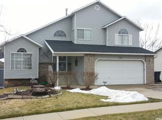 1269 E 5100 S, South Ogden, UT 84403