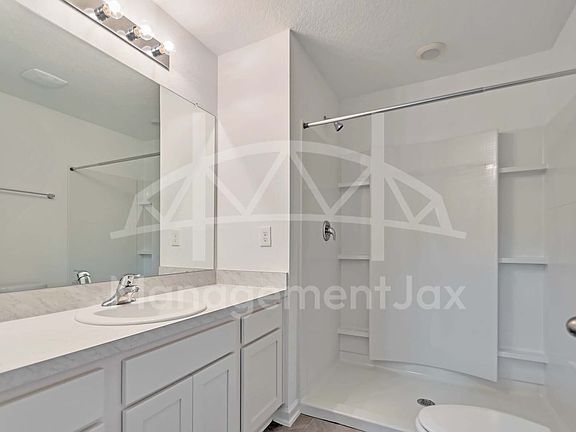3rd image of 8373 Zenith Cir #1