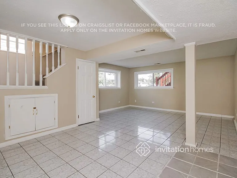 337 E Fullerton Ave — Photo 15
