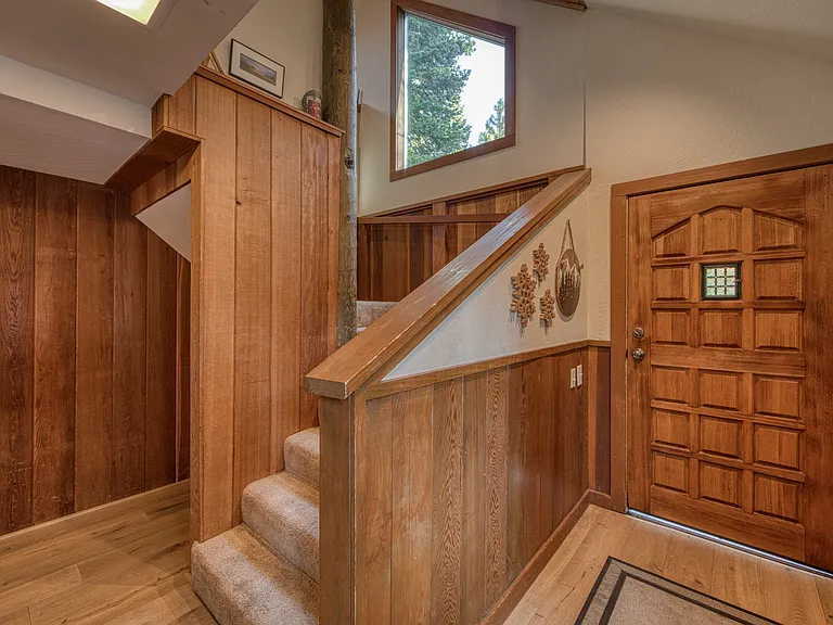 1875 John Scott Trl — Photo 11