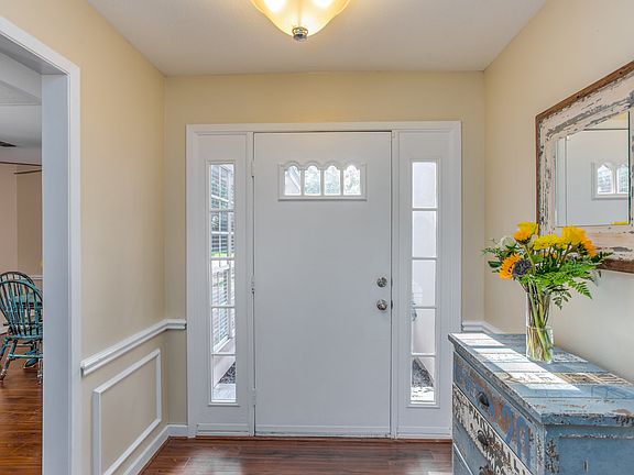 5th image of 5418 Village Springs Dr