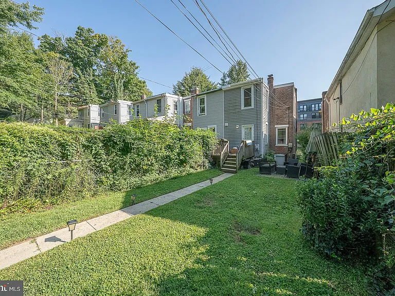 431 W Baltimore Ave — Photo 40