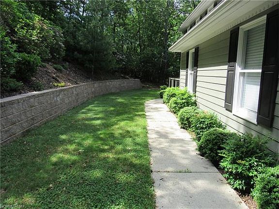 2nd image of 94 Honey Locust Dr