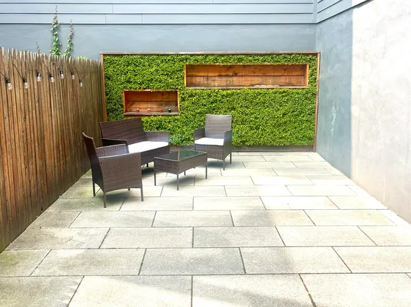 422 Bloomfield Street image 13 of 14