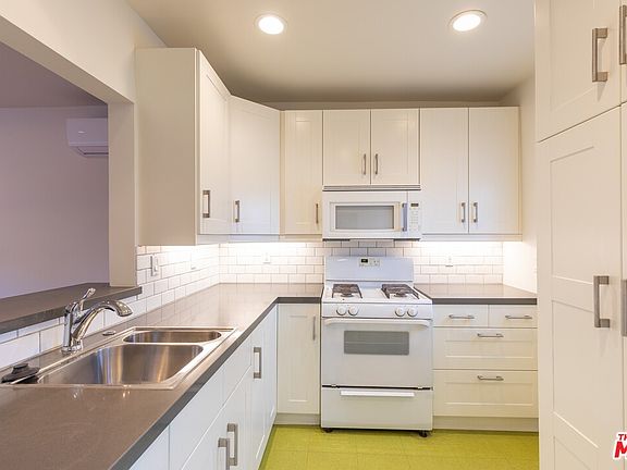 5th image of 505 Holland Ave