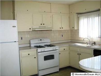 4th image of 229 Fort De France Ave