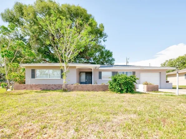 13802 2nd St, Fort Myers, FL 33905