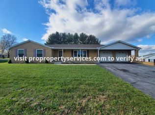 206 Della Ln, Boonsboro, MD 21713