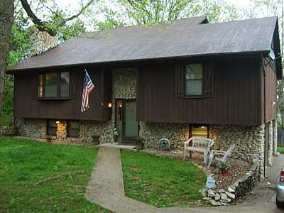 1st image of 2602 Kenwood Cir