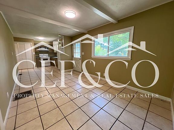 4th image of 108 Overhill Dr