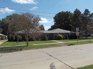 180 Ohio Ave APT 5, Salem, OH