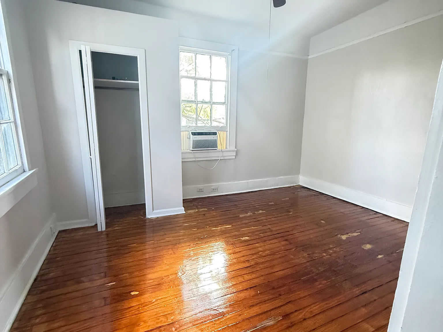 2 bed, 1400 sqft, $1,850 — Photo 3
