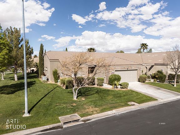 3rd image of 641 Jessica Dr