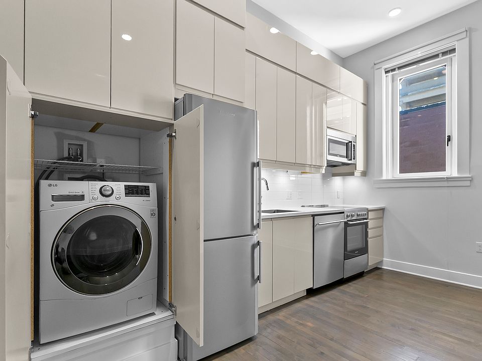 1st image of 132 Temple St #203