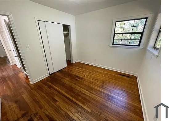 3147 Shirley Dr — Photo 9