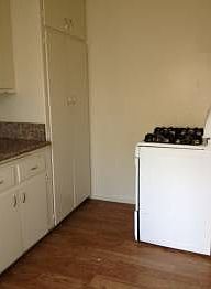 5th image of 216 1/4 S Santa Fe Ave