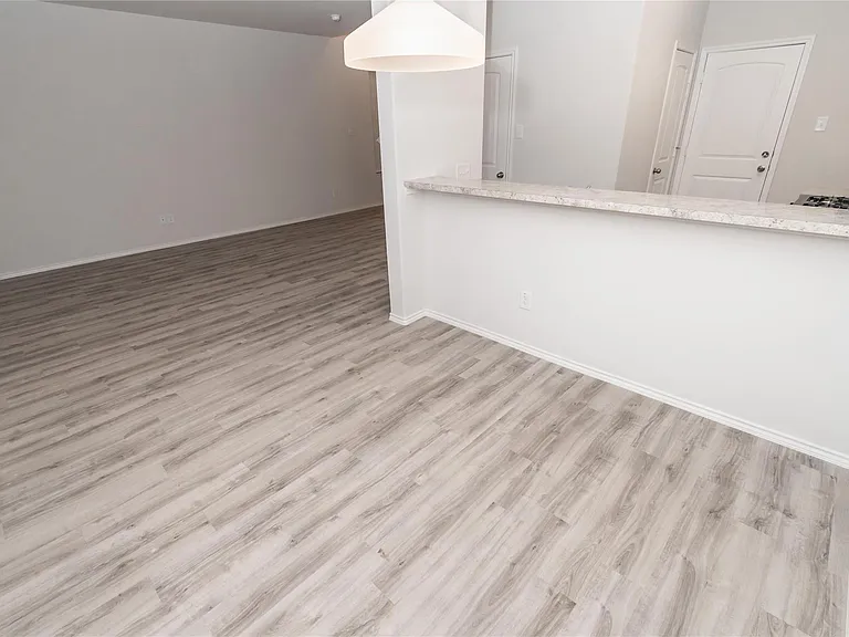 22214 Grand Majestic Dr — Photo 6