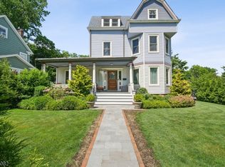 215 Linden Ave, Glen Ridge, NJ 07028