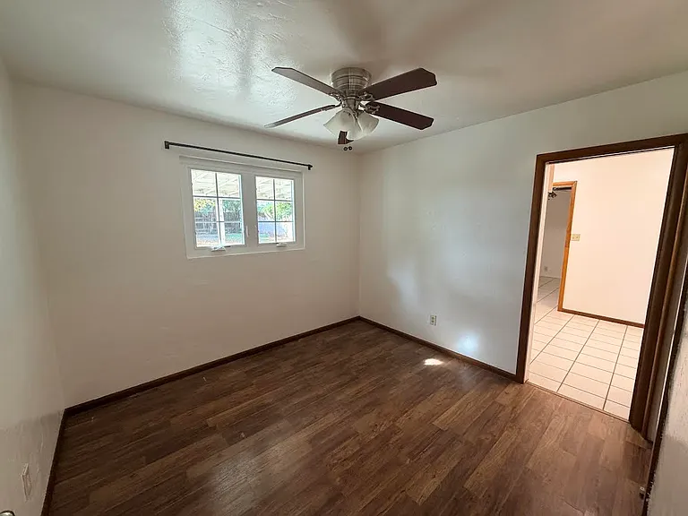 1435 E Cedar St — Photo 12
