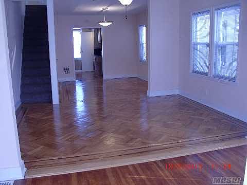 4th image of 11419 120th St