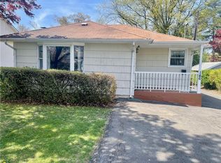 146 S Conger Ave, Congers, NY