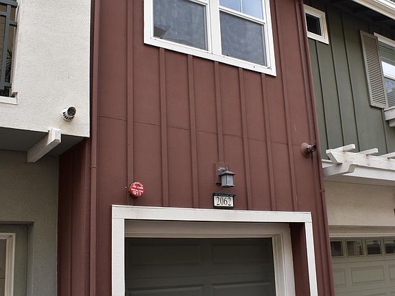 4th image of 2062 Vincenzo Walkway