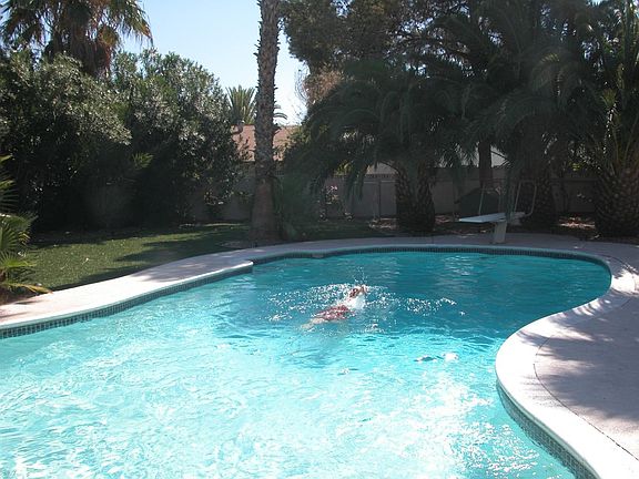 Private pool