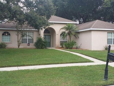 2210 Lodgeview Way, Valrico, FL, 33596