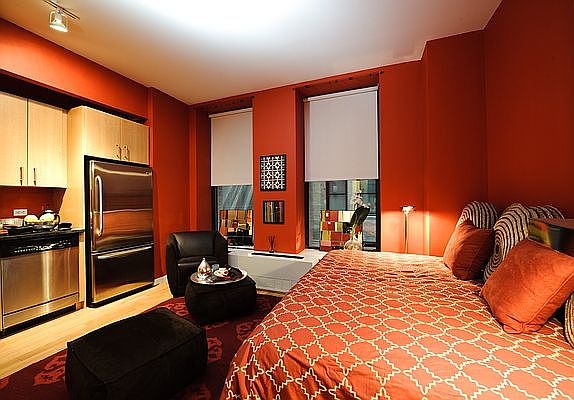 4th image of 90 West St #7X