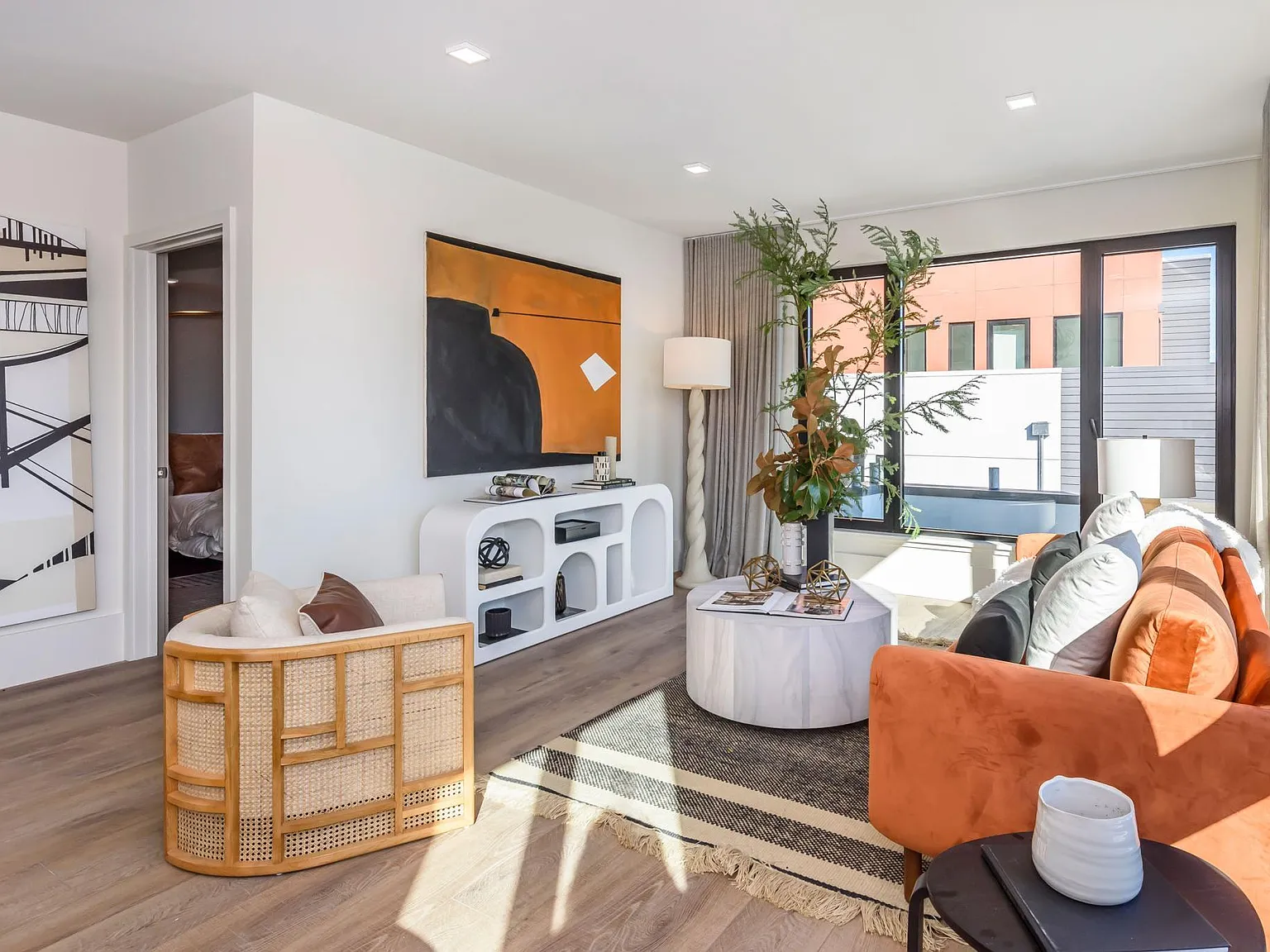 1 bed, 696 sqft, $4,700 — Photo 4