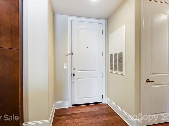 3rd image of 4620 Piedmont Row Dr Unit 604