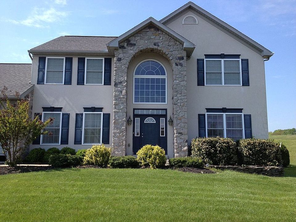 1st image of 333 Anvil Dr
