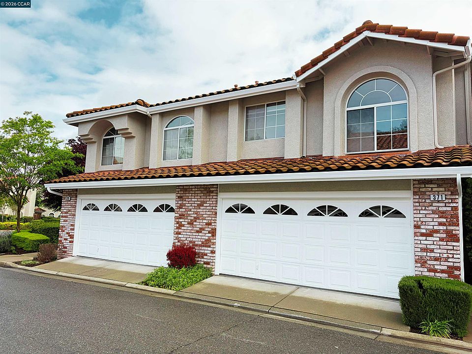 1st image of 371 Bellflower Ct