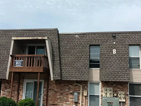 370 Wallace Rd #15 — Photo 17