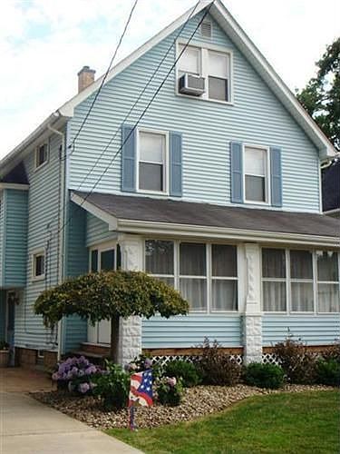 1st image of 233 E Kline St SE