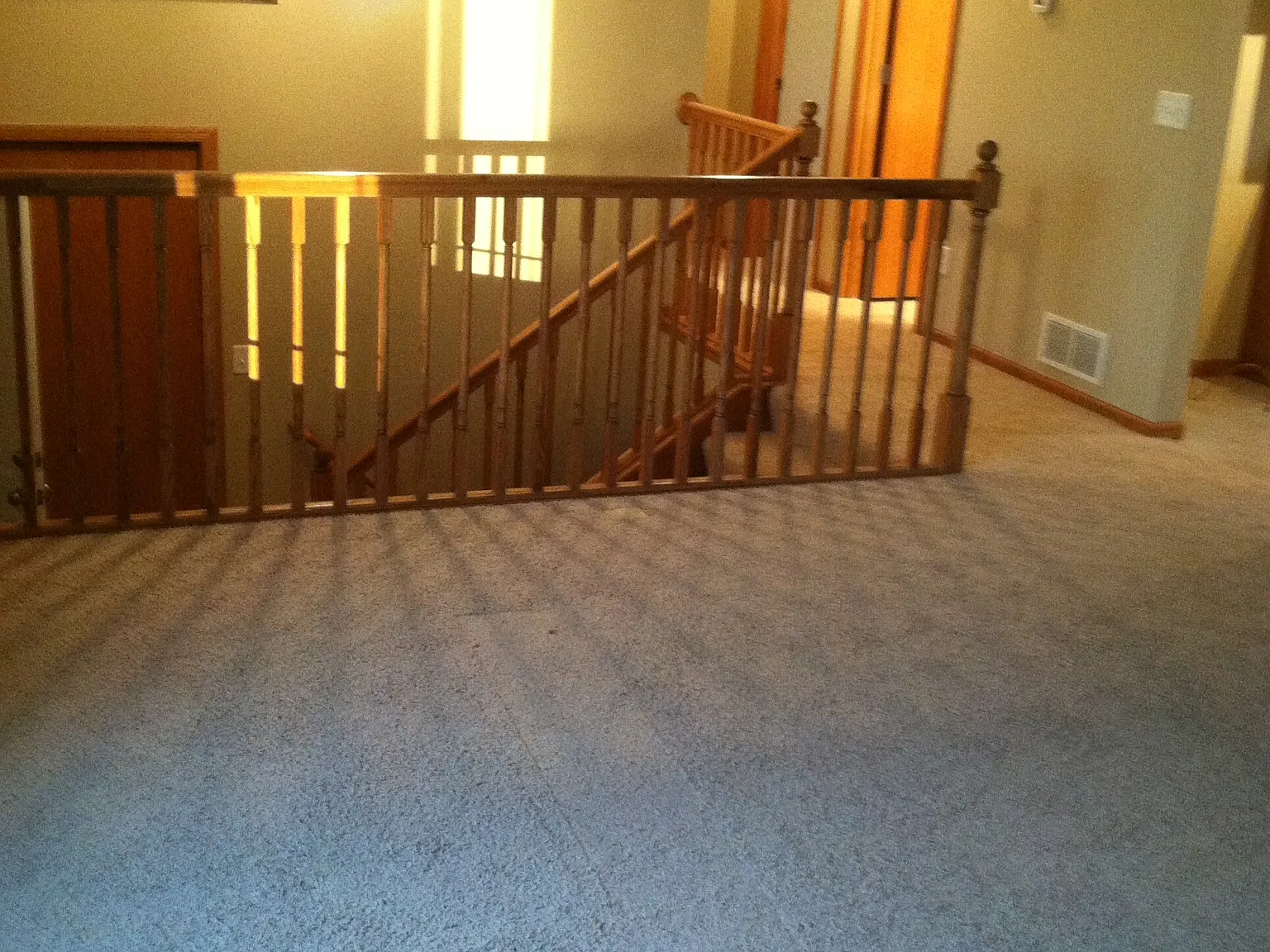 4 bed, 1370 sqft, $2,000 — Photo 2
