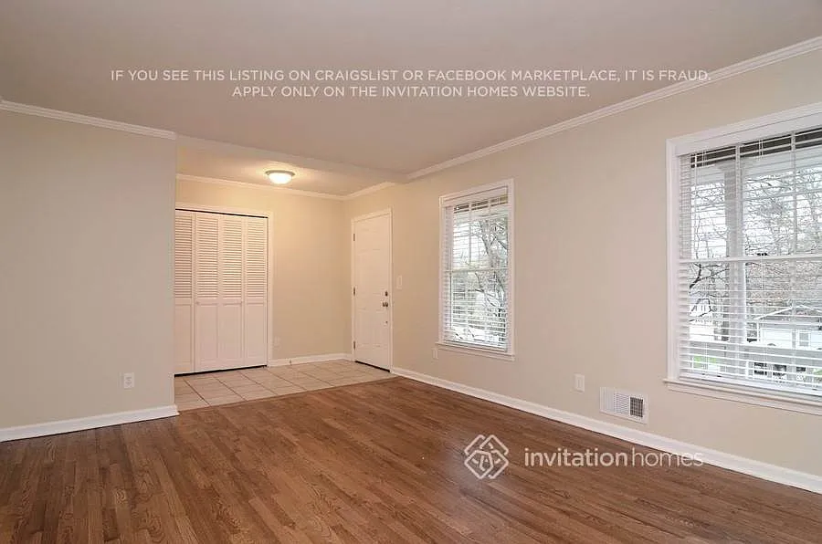 1360 Hampton Hall Dr NE Atlanta, GA 30319 — Photo 2