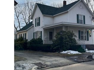 28 5th Ave, Gloversville, NY 12078
