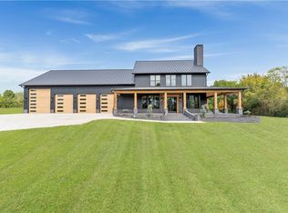 15992 Boundary Line Rd, Garfield, AR 72732