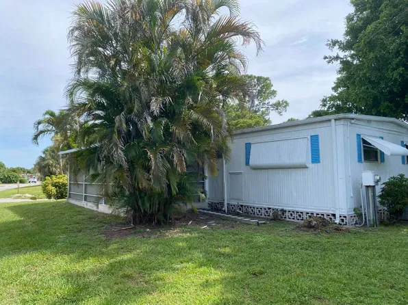 4115 4th Ct, Lake Worth, FL 33462