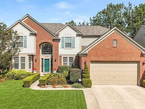34516 Giannetti Dr, Sterling Heights, MI 48312