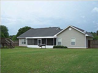 4th image of 4779 Sheffield Dr