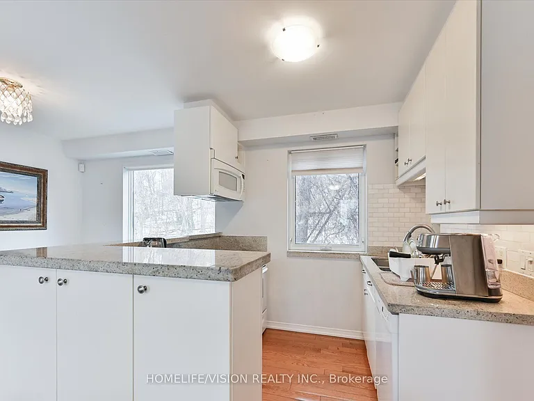 400 Summerhill Ave #2 — Photo 10